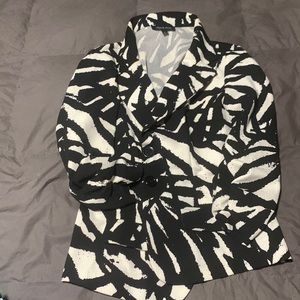 Spandex WHT & BLK blazer 😎